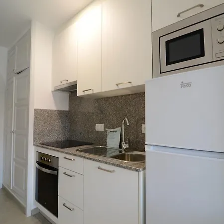 In Spain Near Sandy Apartament L'Estartit